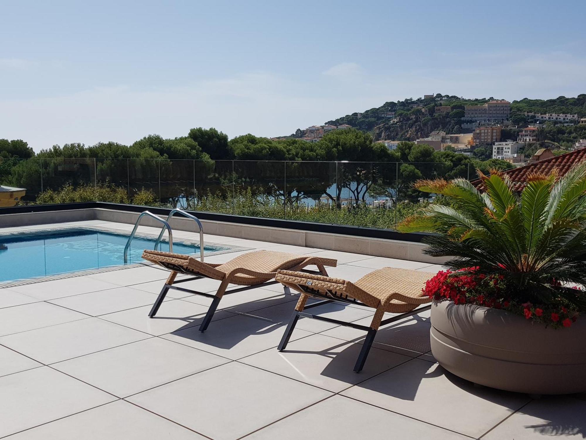 Boutique Hotel Elke Spa Superior Sant Feliu de Guíxols Exteriör bild